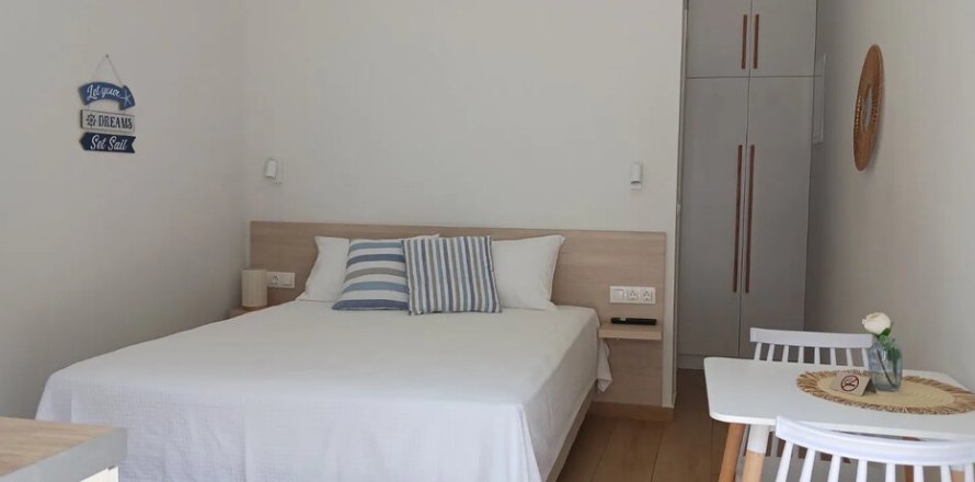 5 rooms Hotel in Chalkidiki, Greece No. 107899