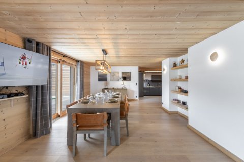 4 bedrooms Apartment in Demi-Quartier, France No. 99611 6