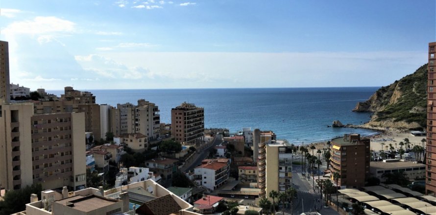 4 bedrooms Apartment in Finestrat, Spain No. 124476