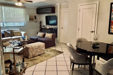 4 bedrooms House in Panama City, Panama No. 80306 5