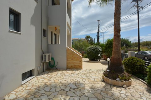 4 bedrooms Villa in Chania, Greece No. 104407 13