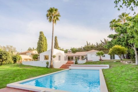 4 dormitorios House en Estepona, Spain No. 25286