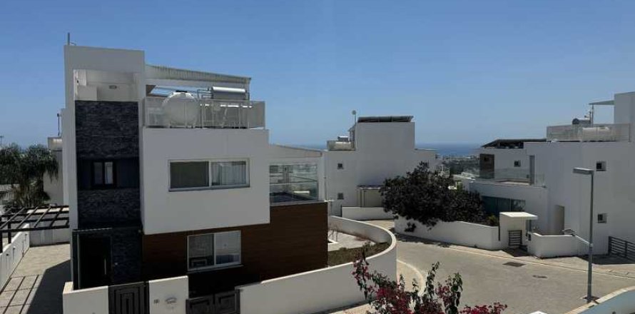 Вилла с 3 спальнями в Айя Напа, Кипр №77959