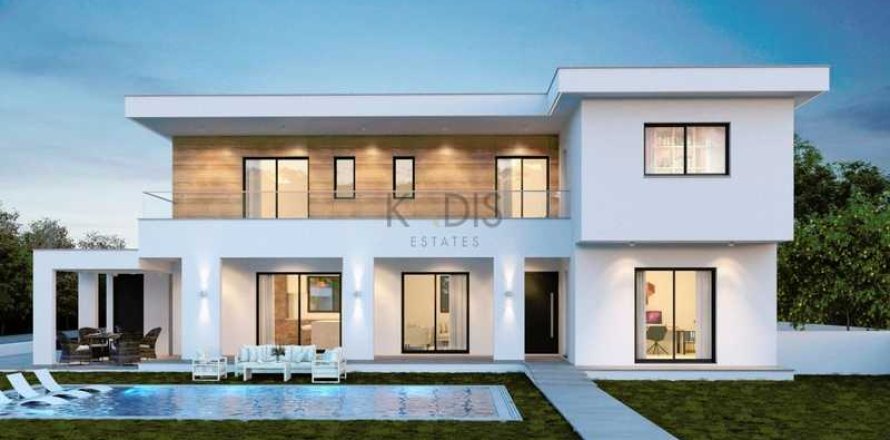 4 chambres House à Strovolos, Cyprus No. 80749