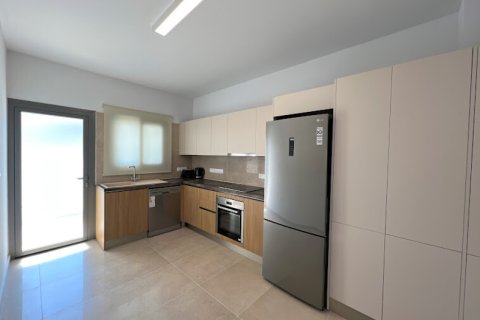 3 rooms Apartment in Larnaca, Cyprus No. 107040 4
