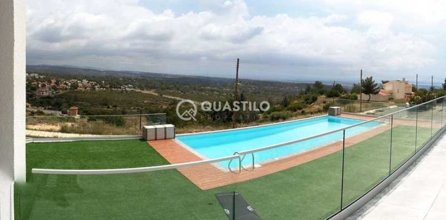 4 bedrooms Villa in Souni–Zanatzia, Cyprus No. 83223