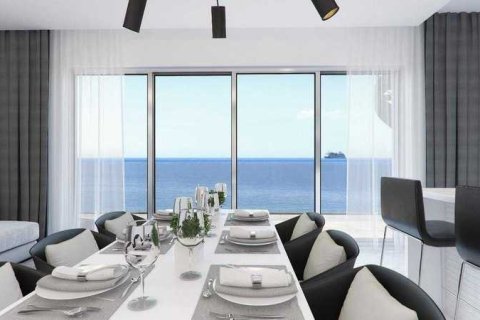 2 bedrooms Penthouse in Limassol, Cyprus No. 33132 5