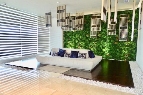 3 bedrooms Apartment in Panama City, Panama No. 122142 10