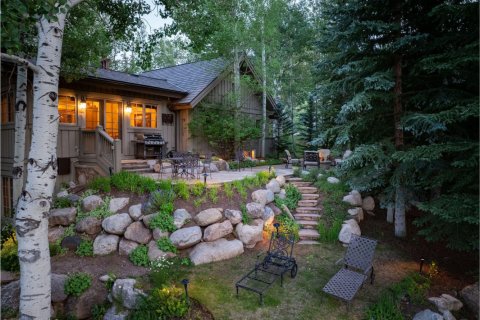 4 bedrooms House in Edwards, USA No. 104547 2