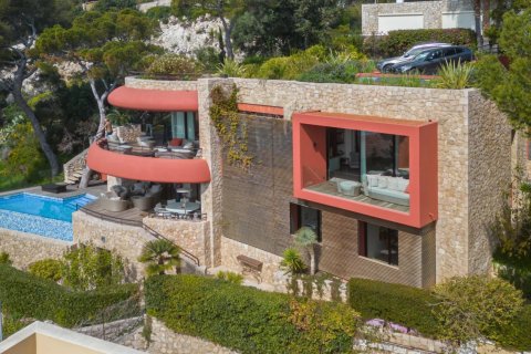 Вилла с 4 спальнями в Кап-д’Ай, Франция №73008 1