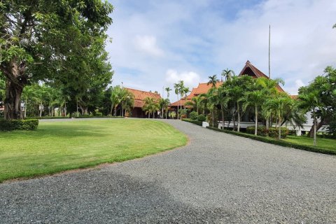 5 bedrooms House in Chiang Mai, Thailand No. 80007 9