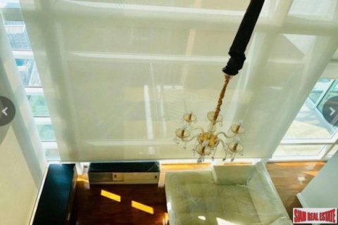 3 bedrooms Penthouse in Bangkok, Thailand No. 96998 6