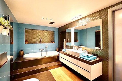 2 bedrooms Villa in Thermi, Greece No. 55245 20