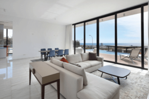 3 bedrooms Villa in Germasogeia, Cyprus No. 31311 3