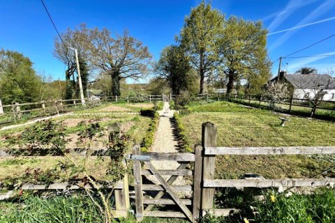 8 bedrooms House in Pleugriffet, France No. 69436 6