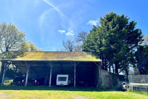 8 bedrooms House in Pleugriffet, France No. 69436 15