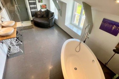 8 bedrooms House in Pleugriffet, France No. 69436 9