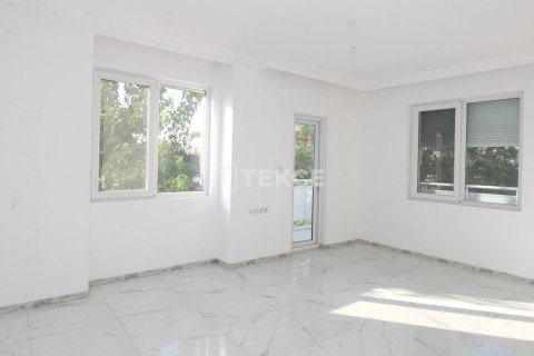 7 bedrooms Villa in Tan Xuan, Vietnam No. 14927 11