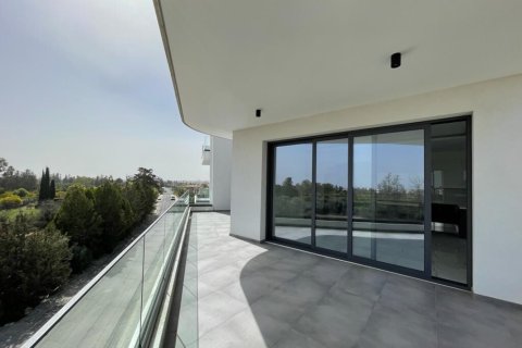 Квартира с 3 спальнями в Лимассол, Кипр №107033 3