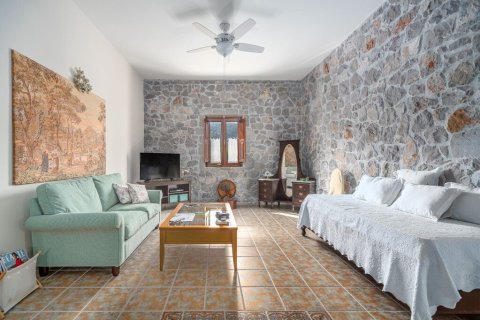7 rooms Villa in Argolis, Greece No. 107613 22
