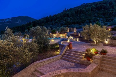 7 rooms Villa in Argolis, Greece No. 107613 15