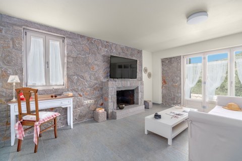 7 rooms Villa in Argolis, Greece No. 107613 7