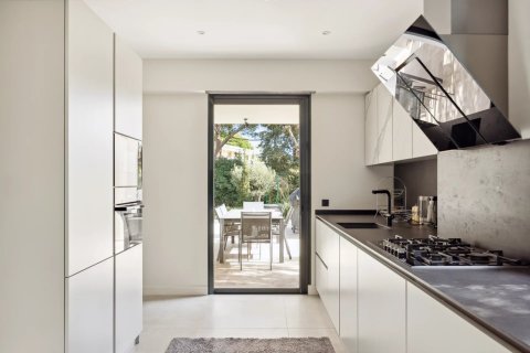 6 chambres Villa à Antibes, France No. 67961 8