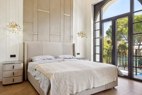 6 chambres Villa à Antibes, France No. 67961 9