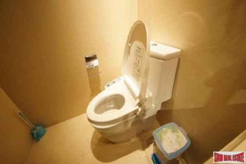 3 bedrooms Apartment in Bangkok, Thailand No. 98117 9