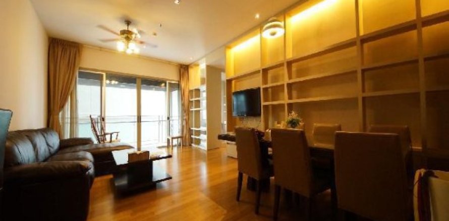 3 bedrooms Apartment in Bangkok, Thailand No. 98117