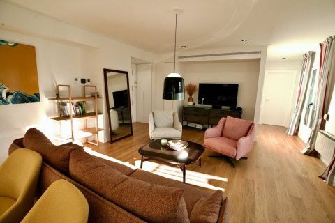 2 bedrooms Apartment in Barcelona, Spain No. 27228