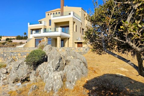 5 dormitorios Villa en Heraklion, Greece No. 109389