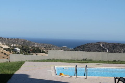 4 bedrooms Villa in Limassol, Cyprus No. 105803 6