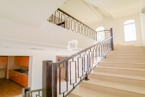 3 bedrooms Townhouse in Tri Qua, Vietnam No. 94273 8