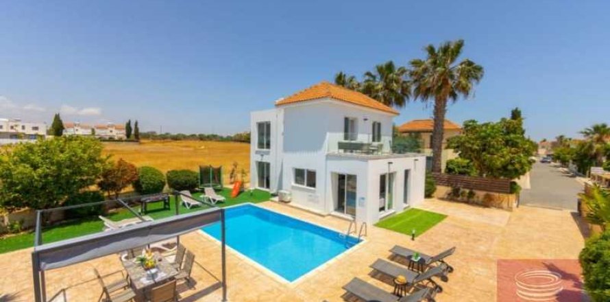 4 chambres Villa à Ayia Napa, Cyprus No. 29148