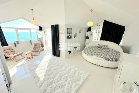 3 bedrooms Apartment in Alanya, Turkey No. 124874