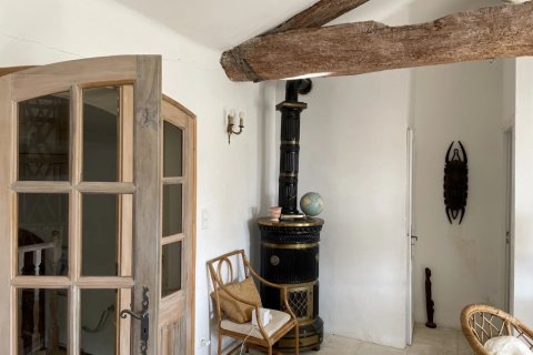 1200m² House in Puget-Ville, France No. 68919 7