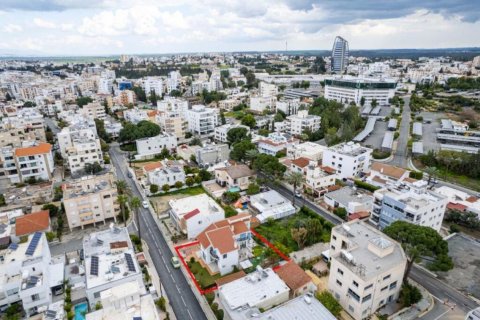 330m² Villa en Nicosia, Cyprus No. 105067 7