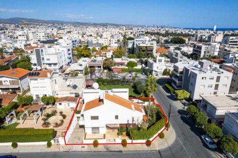 4 bedrooms House in Limassol, Cyprus No. 81286 6