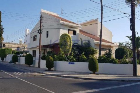 4 bedrooms House in Limassol, Cyprus No. 81286 7