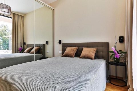 Дом с 4 спальнями в Будва, Черногория №84199 23