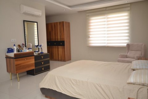 4 rooms Apartment in Tri Phuong, Vietnam No. 22067 4