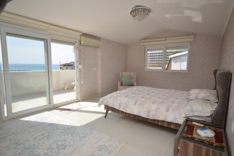 4 rooms Apartment in Tri Phuong, Vietnam No. 22067 9