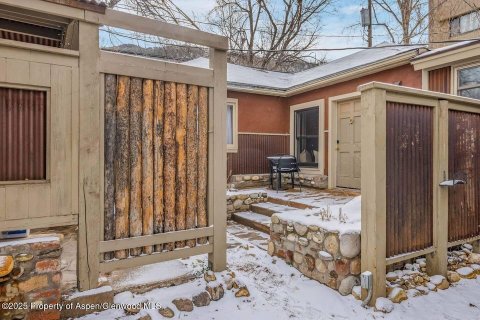 6 bedrooms House in Glenwood Springs, USA No. 104595 5