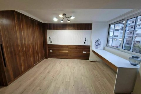 3 bedrooms Apartment in Glyfada, Greece No. 108516 17