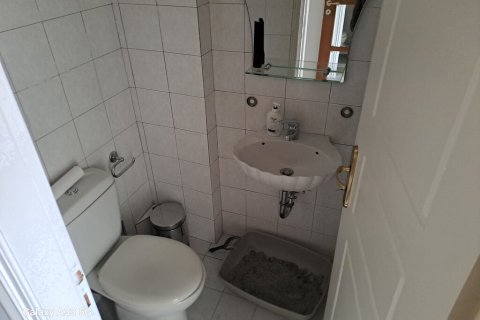 2 bedrooms Apartment in Elliniko, Greece No. 107730 3