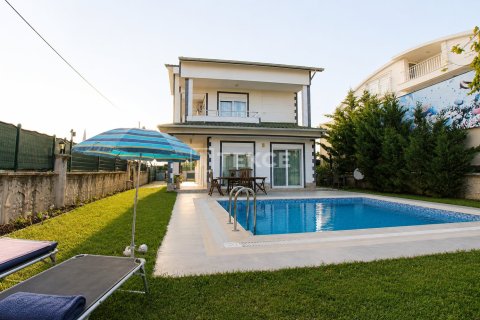 4 dormitorios Villa en Serik, Turkey No. 125597