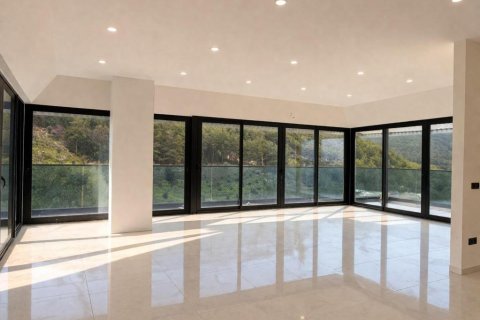 Квартира с 2 комнатами в Авсаллар, Турция №120776