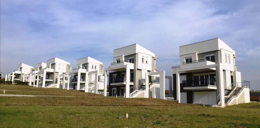 6 rooms House à Thessaloniki, Greece No. 60605