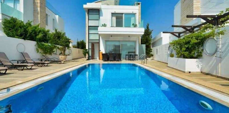 5 chambres House à Protaras, Cyprus No. 31811